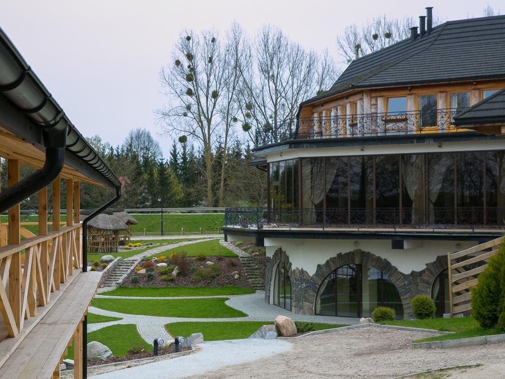 Labedz Hotel Karczma Iława Exterior foto